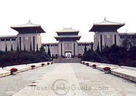 Linggu Temple